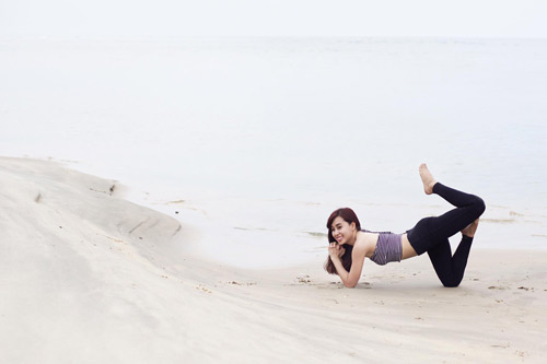 Cô gái Việt mang yoga &#34;đi khắp thế gian&#34; - 13